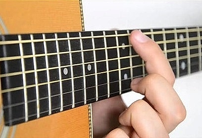 gitar-tutus